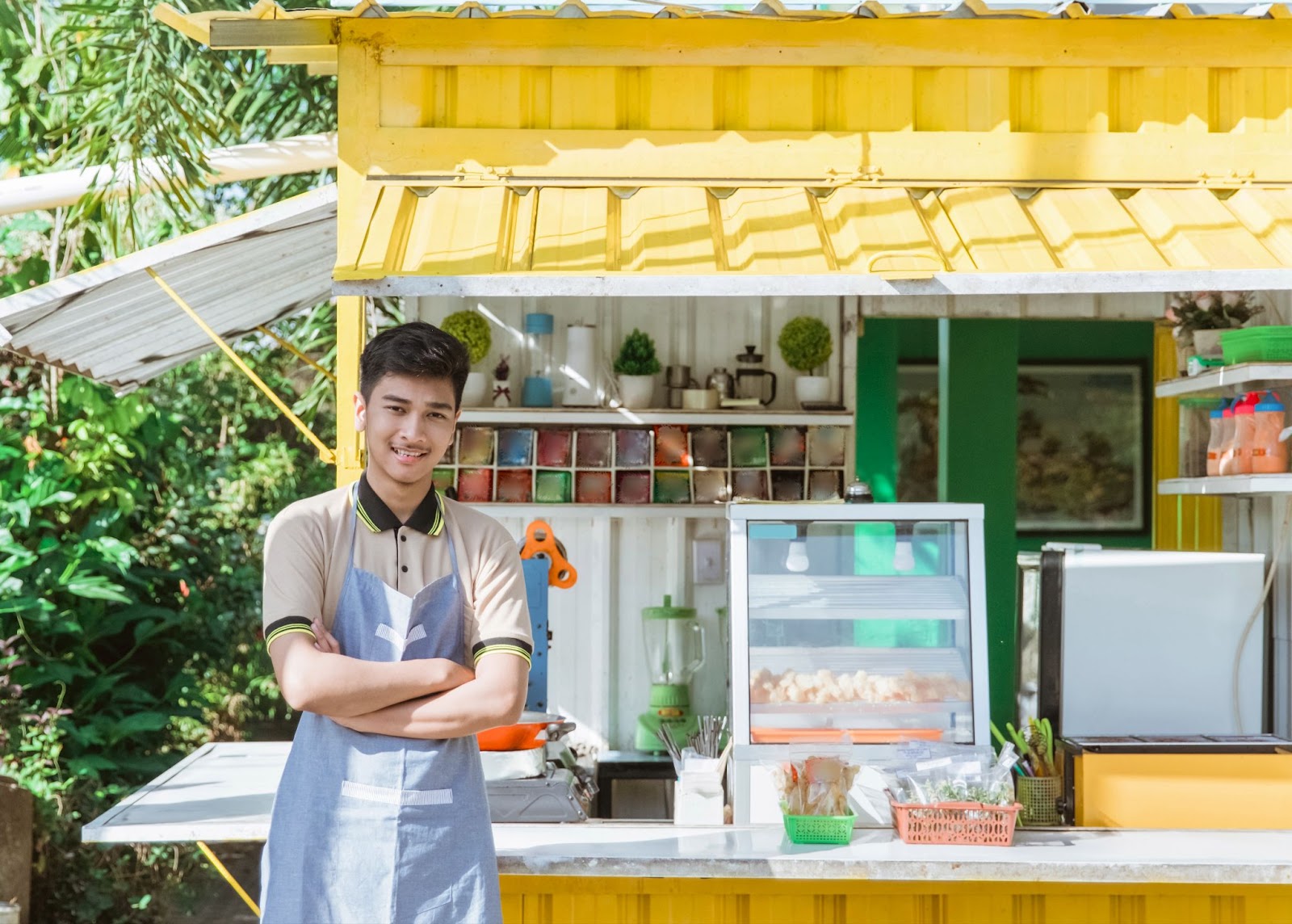 6 Ide Jualan Makanan yang Laku Setiap Hari untuk Pebisnis Pemula